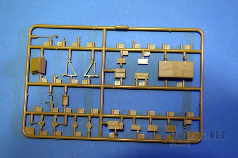 [开盒评测]威骏-1/35德国霍希军事人员车辆(Kfz.12)早期型(CB35175)-封绘及简介 - 第5张  | 制作坦克模型记录