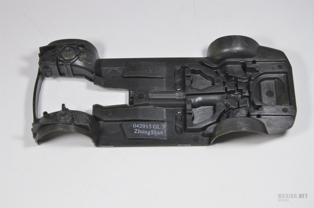 [模型网评测]威望(REVELL)-1/25 2013科迈罗(Camaro)ZL-1跑车(07059)-开盒简介 - 第4张  | 制作坦克模型记录