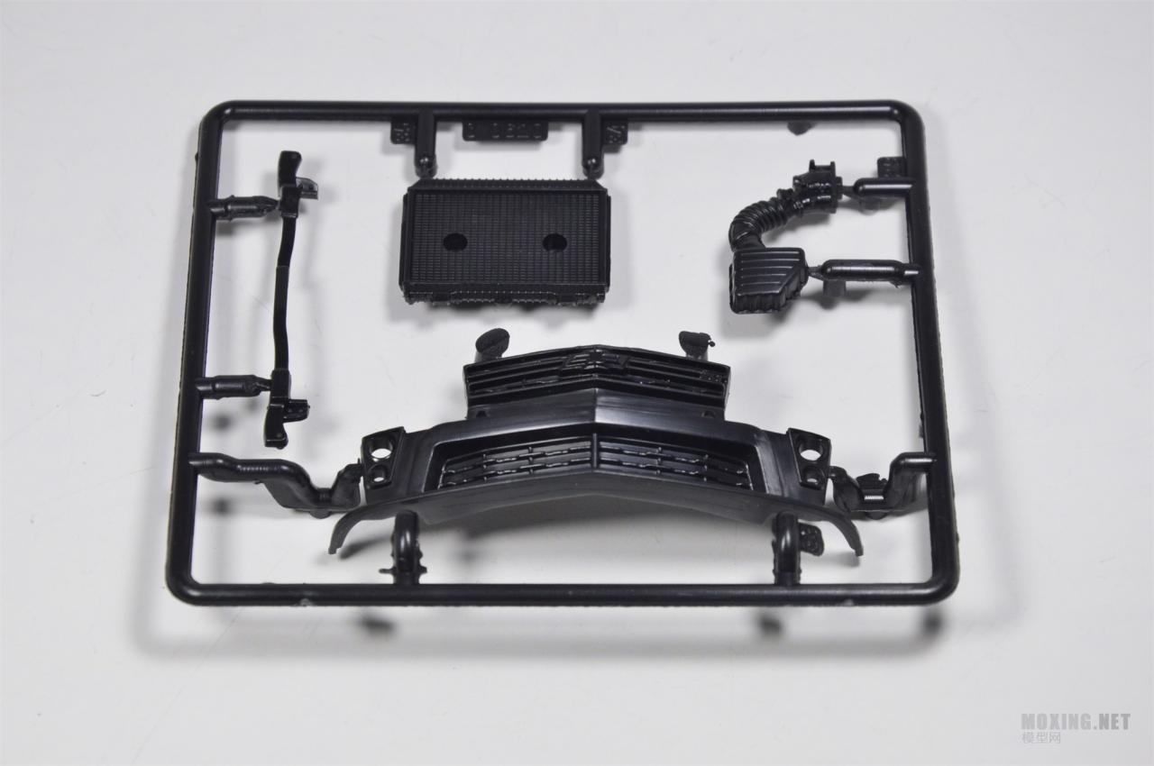 [模型网评测]威望(REVELL)-1/25 2013科迈罗(Camaro)ZL-1跑车(07059)-开盒简介 - 第8张  | 制作坦克模型记录