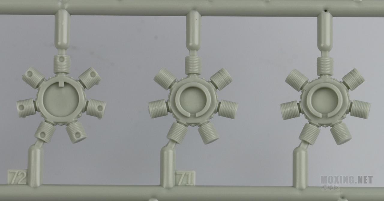 [模型网评测]威望-1/72英国哈利法克斯B MK.III轰炸机(04936)-实机简介 - 第15张  | 制作坦克模型记录