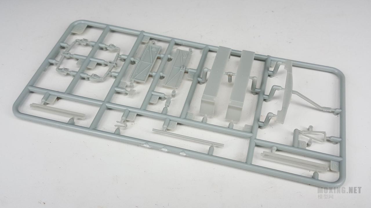 [模型网评测]威骏-1/35德国通用供油拖载车(AB3579)-开盒 - 第7张  | 制作坦克模型记录