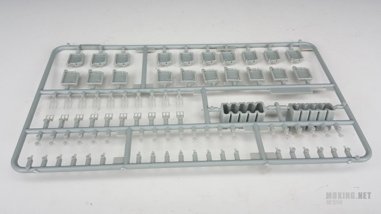 [模型网评测]威骏-1/35德国通用供油拖载车(AB3579)-开盒 - 第6张  | 制作坦克模型记录