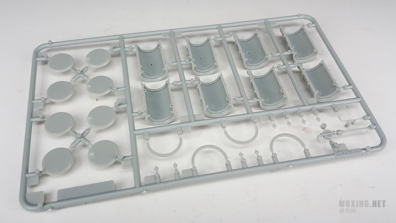 [模型网评测]威骏-1/35德国通用供油拖载车(AB3579)-开盒 - 第10张  | 制作坦克模型记录