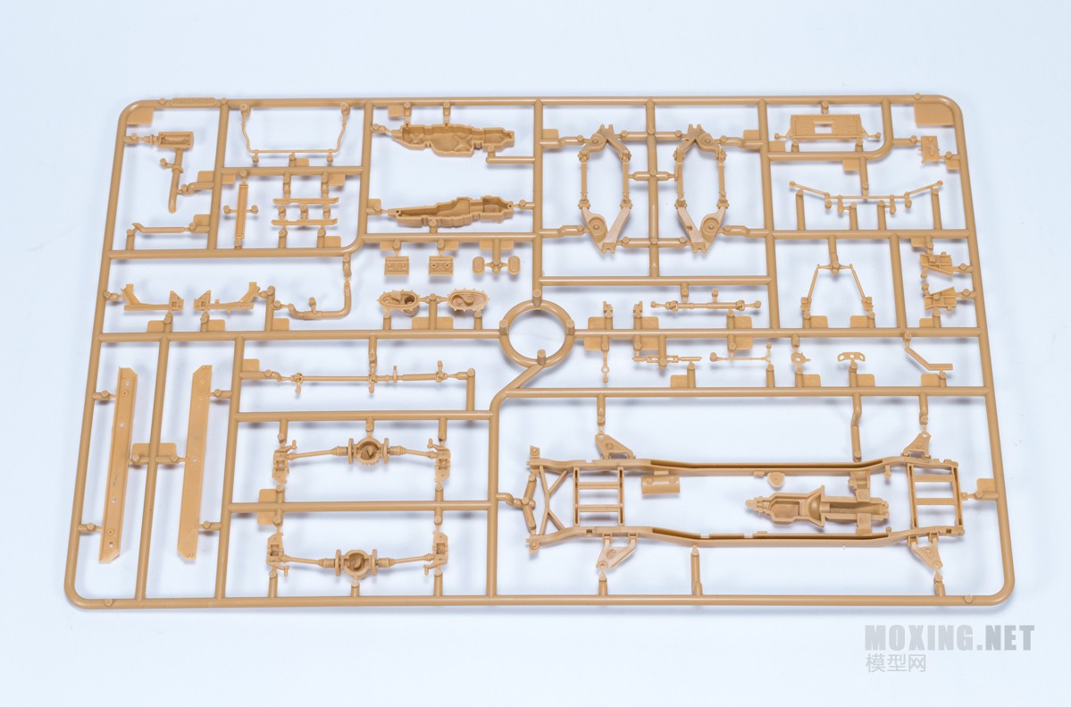 [模型网评测]威骏-1/35M1114 HA附加装甲型悍马(CB35092)-背景简介 - 第2张  | 制作坦克模型记录
