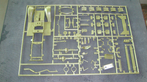 [开盒评测]威望-1/35美国M3A1轮式装甲运输车(03078)-封面及总览 - 第1张  | 制作坦克模型记录