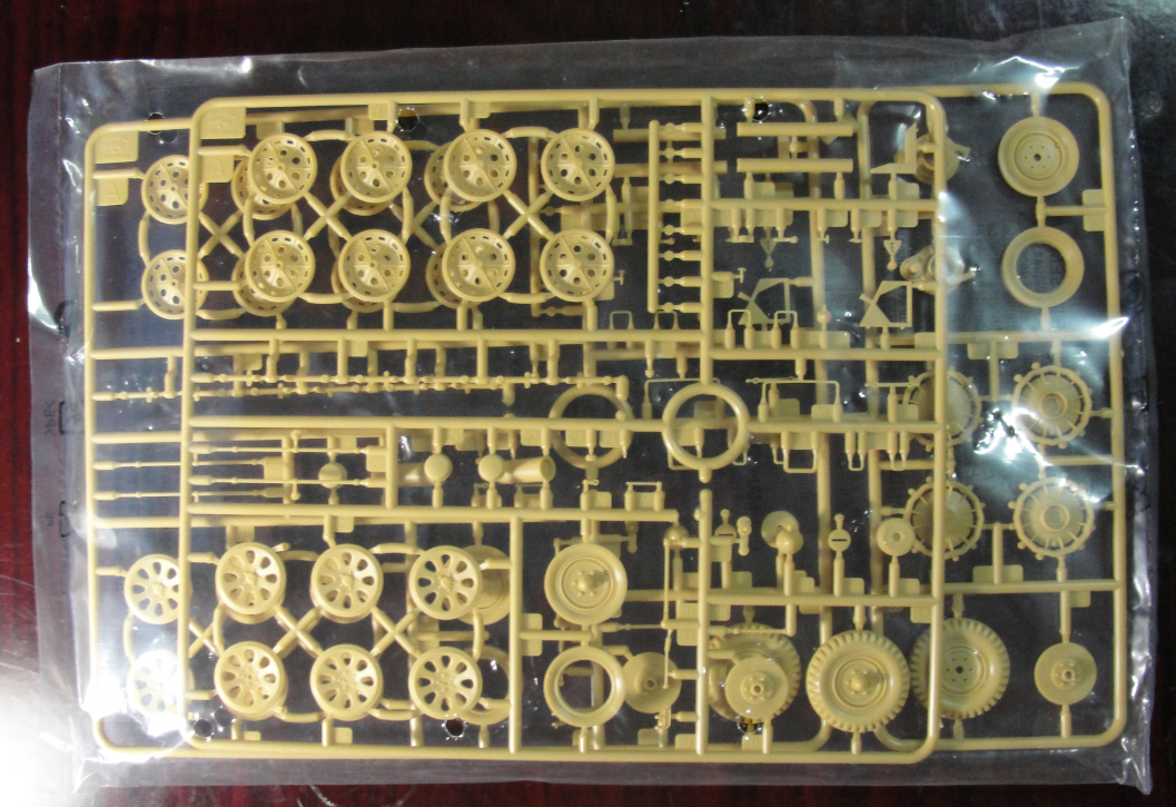 [开盒评测]威骏-1/35德FK36(r)