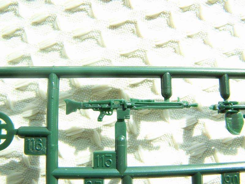 [开盒评测]威望-1/35德国山猫A2 SFOR 8X8装甲侦察车(03040)-封绘及总览 - 第3张  | 制作坦克模型记录