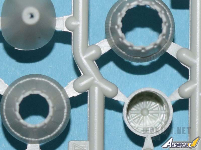 [开盒评测]威望-1/72瑞典JAS-39