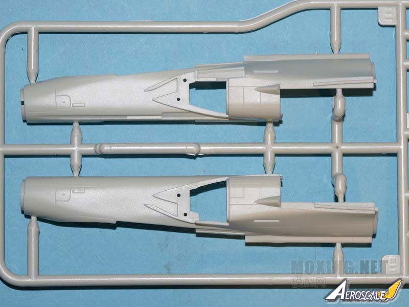[开盒评测]威望-1/72瑞典JAS-39