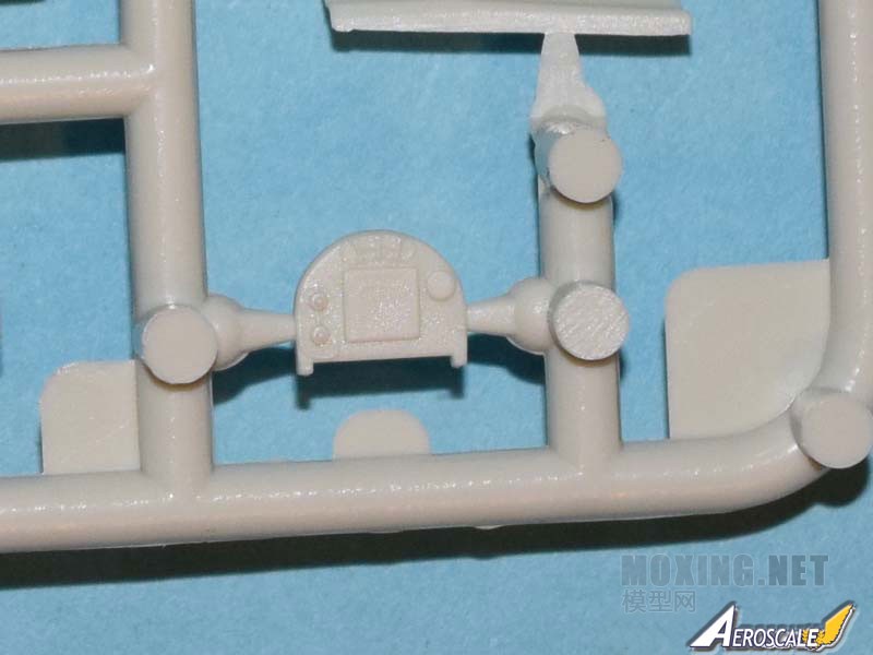 [开盒评测]威望-1/72瑞典JAS-39