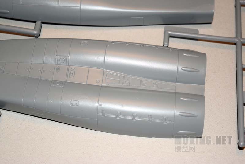 [开盒简评]威望/利华-1/48美国B-1B
