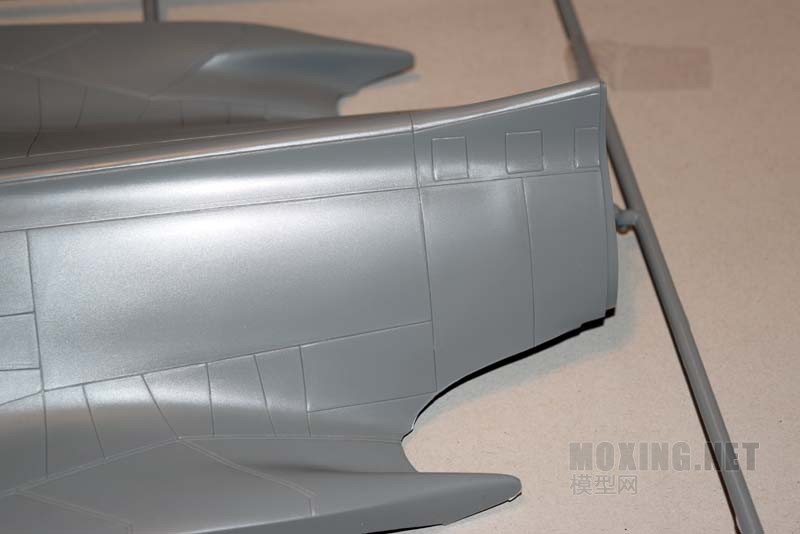 [开盒简评]威望/利华-1/48美国B-1B