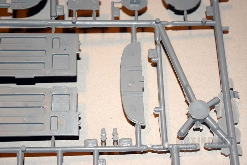 [开盒简评]威望/利华-1/48美国B-1B