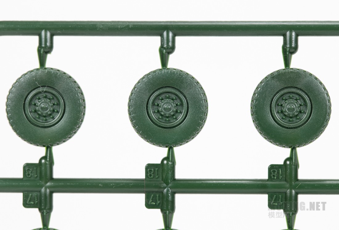 [模型网评测]威望-1/72德国LKW 5t.mil gl(MAN 4x4卡车)(03300)-开盒简介 - 第7张  | 制作坦克模型记录