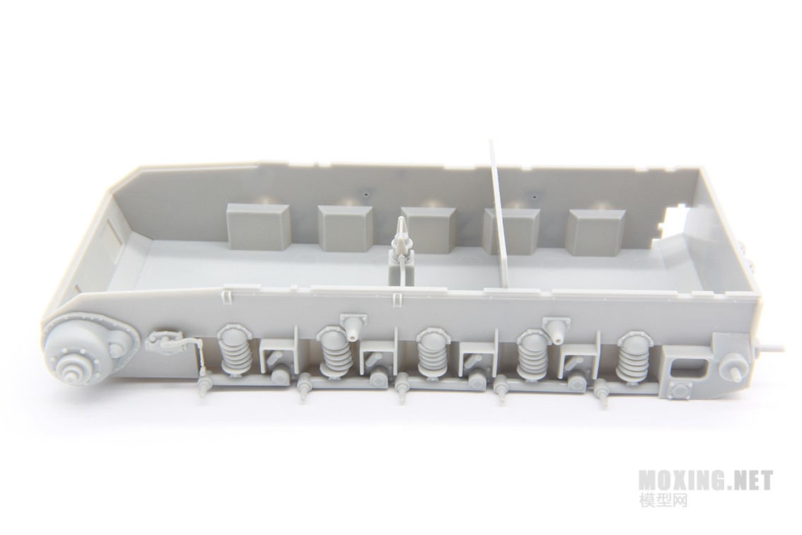 [模型网评测]威骏-1/35德军3号/三号坦克A型(CB35134)-实车简介 - 第7张  | 制作坦克模型记录