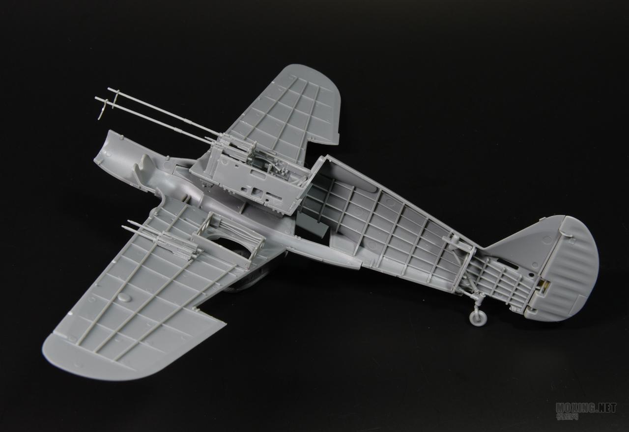 [模型网评测]威骏-1/48寇蒂斯P-40C(霍克81A-2)战斗机(飞虎队)(FB4006)-实机简介 - 第9张  | 制作坦克模型记录