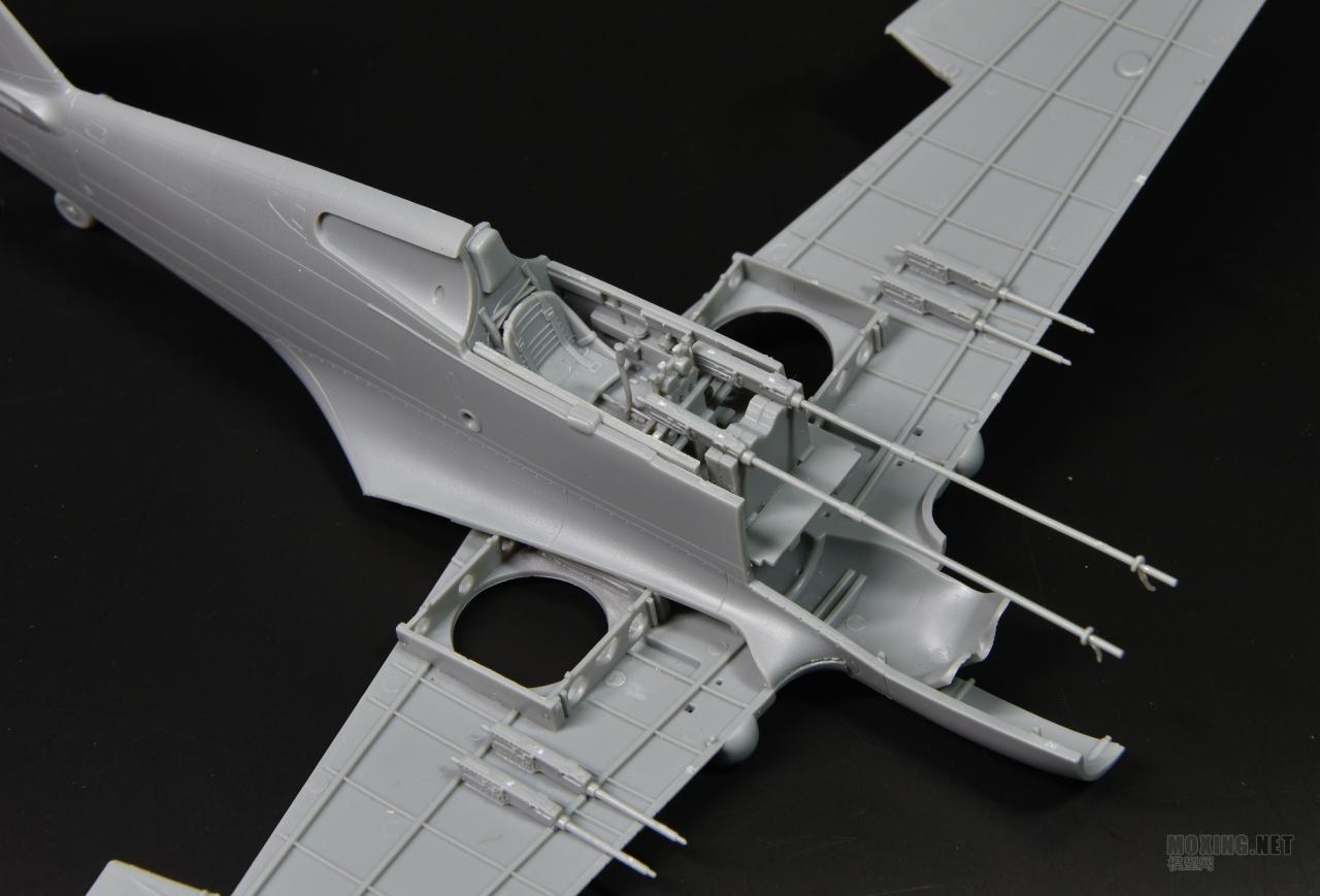 [模型网评测]威骏-1/48寇蒂斯P-40C(霍克81A-2)战斗机(飞虎队)(FB4006)-实机简介 - 第8张  | 制作坦克模型记录