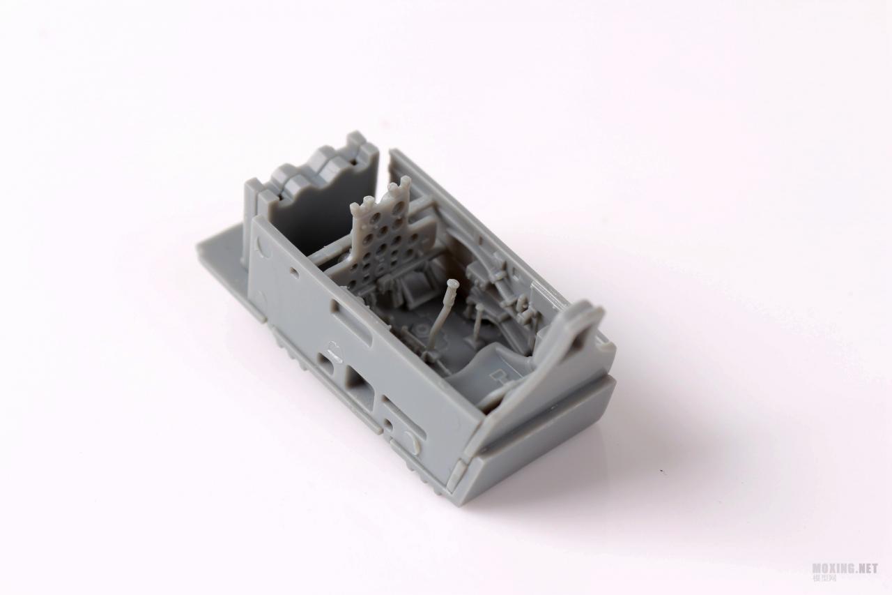 [模型网评测]威骏-1/48寇蒂斯