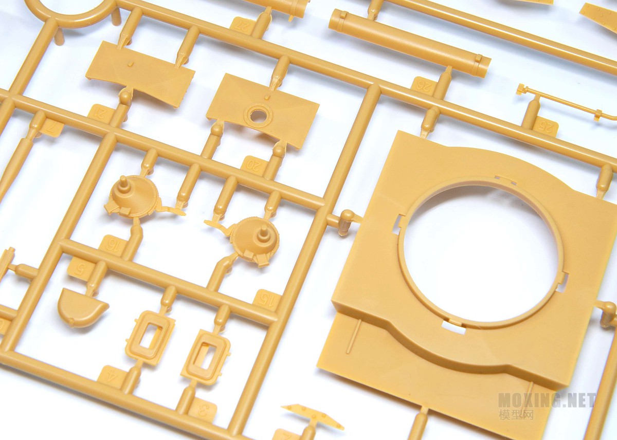 [模型网评测]威骏(CB35151)-1/35英国A10 Mk.IA/IA CS巡洋坦克 巴尔干战役版-开盒及说明书 - 第3张  | 制作坦克模型记录