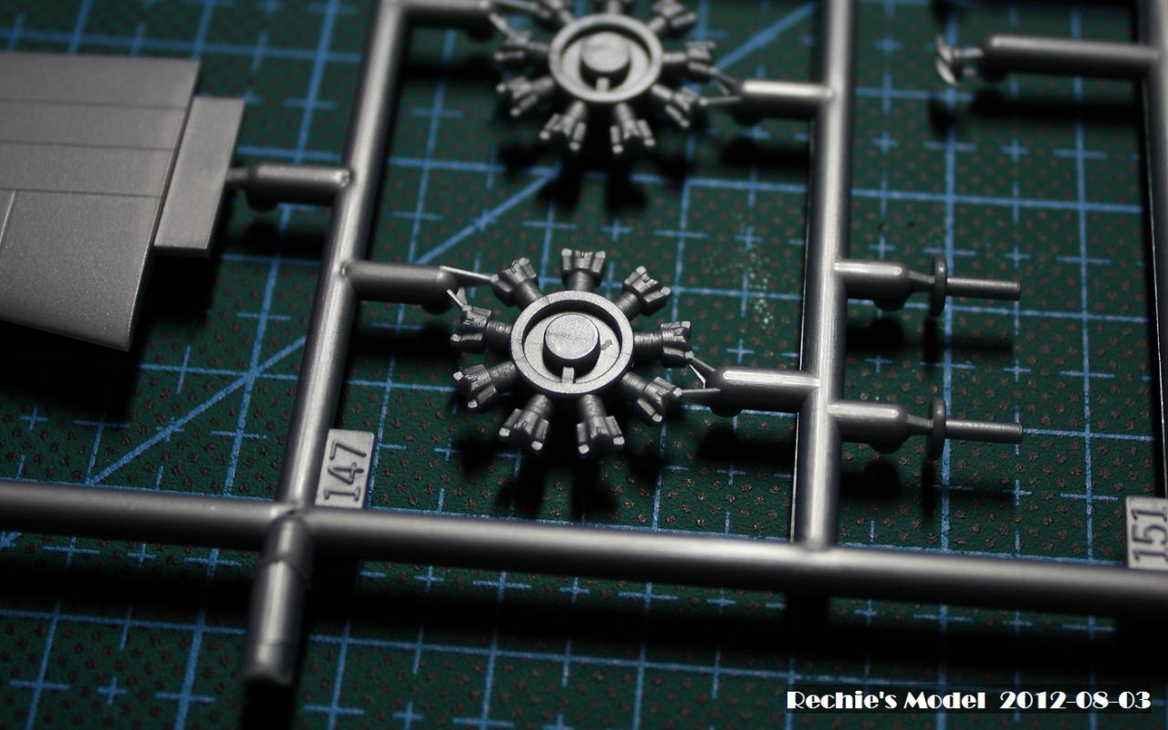 [开盒评测]威望-1/72波音B-17G