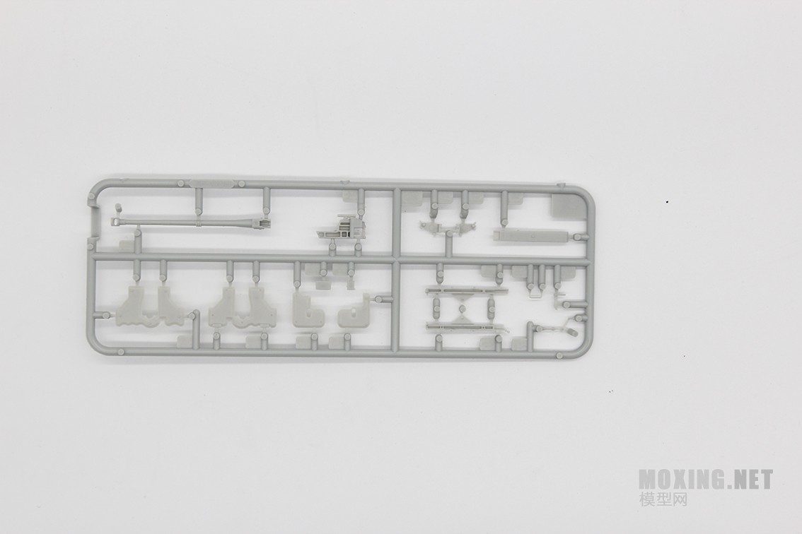 [模型网评测]威骏-1/35德国霍希(Kfz12)早期型+ 28mm sPzB41反坦克炮+拖车(CB35209)-开盒一览 - 第8张  | 制作坦克模型记录