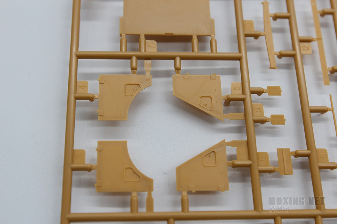 [模型网评测]威骏-1/35德国霍希(Kfz12)早期型+ 28mm sPzB41反坦克炮+拖车(CB35209)-开盒一览 - 第11张  | 制作坦克模型记录