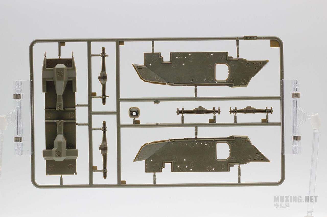 [模型网评测]威骏(CB35115)-1/35猎犬MK.I型装甲车(后期型)加12英尺突击桥-实车简介 - 第8张  | 制作坦克模型记录