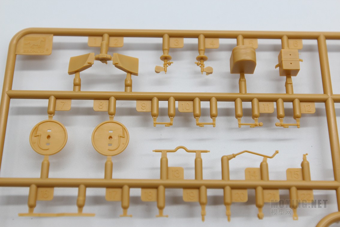 [模型网评测]威骏-1/35德国霍希(Kfz12)早期型+ 28mm sPzB41反坦克炮+拖车(CB35209)-开盒一览 - 第20张  | 制作坦克模型记录