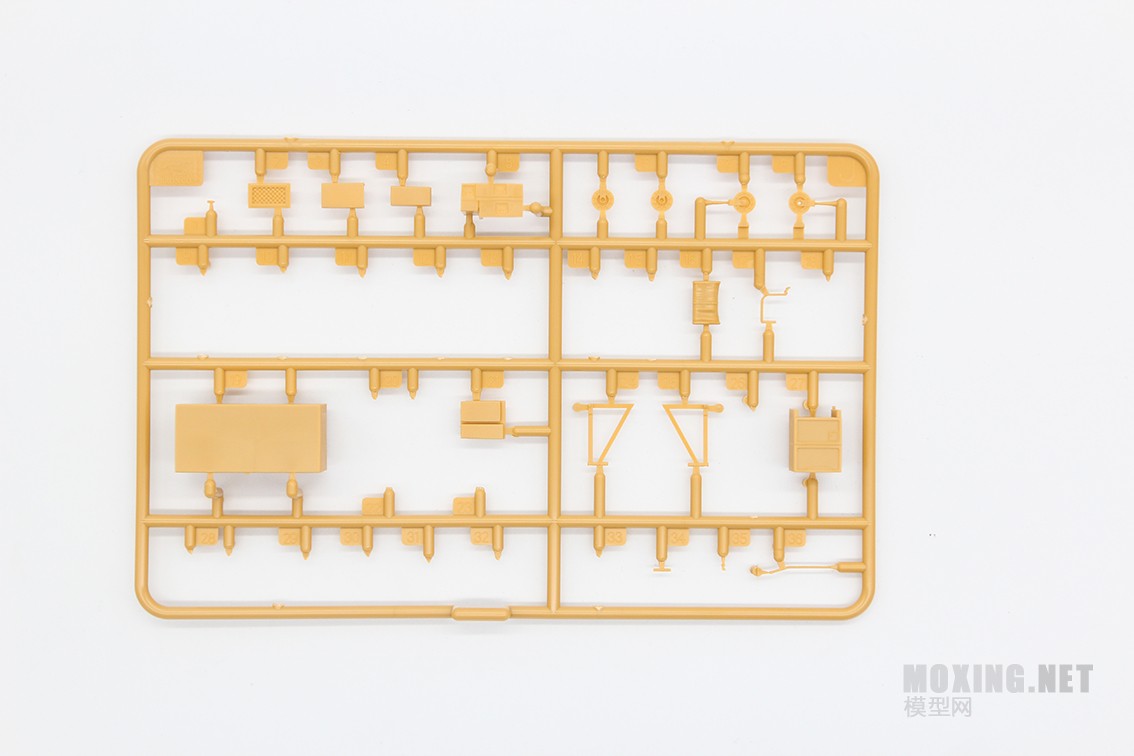 [模型网评测]威骏-1/35德国霍希(Kfz12)早期型+ 28mm sPzB41反坦克炮+拖车(CB35209)-开盒一览 - 第10张  | 制作坦克模型记录