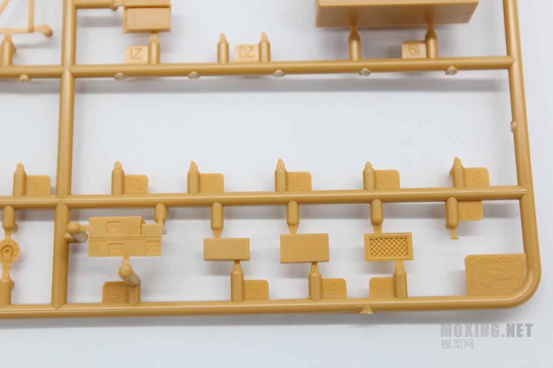 [模型网评测]威骏-1/35德国霍希(Kfz12)早期型+ 28mm sPzB41反坦克炮+拖车(CB35209)-开盒一览 - 第14张  | 制作坦克模型记录