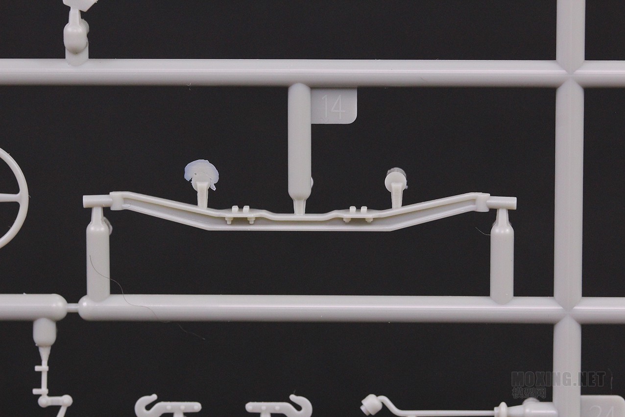[模型网评测]威骏(CB35138)-1/35克虏伯Kfz.69牵引车(后期型)及Pak36反坦克炮-开盒 - 第9张  | 制作坦克模型记录