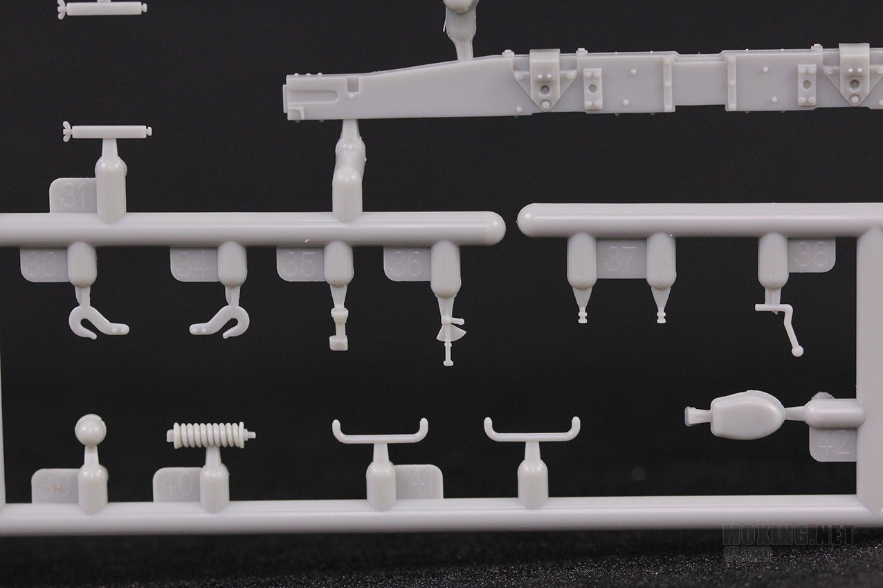 [模型网评测]威骏(CB35138)-1/35克虏伯Kfz.69牵引车(后期型)及Pak36反坦克炮-开盒 - 第26张  | 制作坦克模型记录