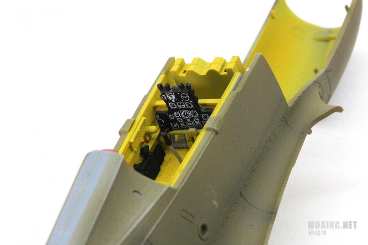 [模型网评测]威骏-1/48 P-40C