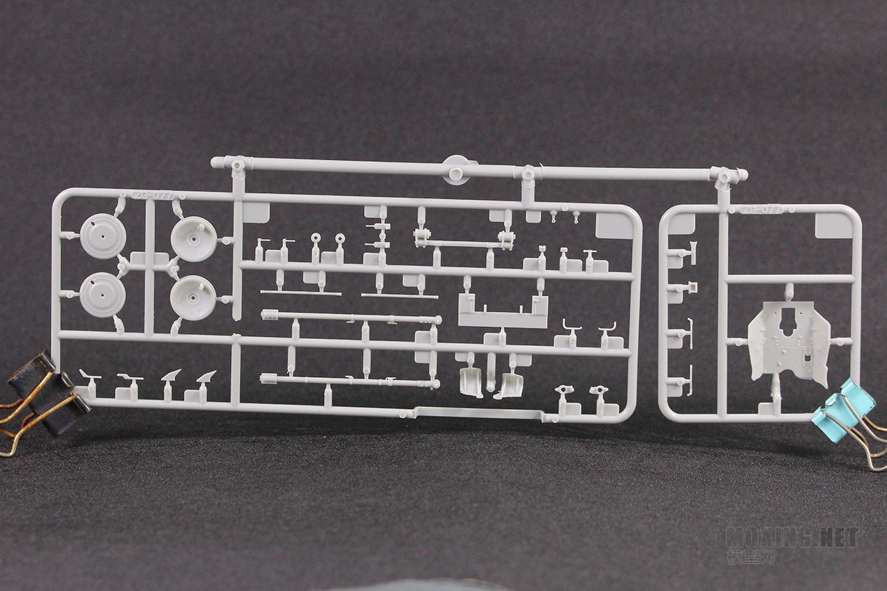 [模型网评测]威骏(CB35138)-1/35克虏伯Kfz.69牵引车(后期型)及Pak36反坦克炮-开盒 - 第13张  | 制作坦克模型记录