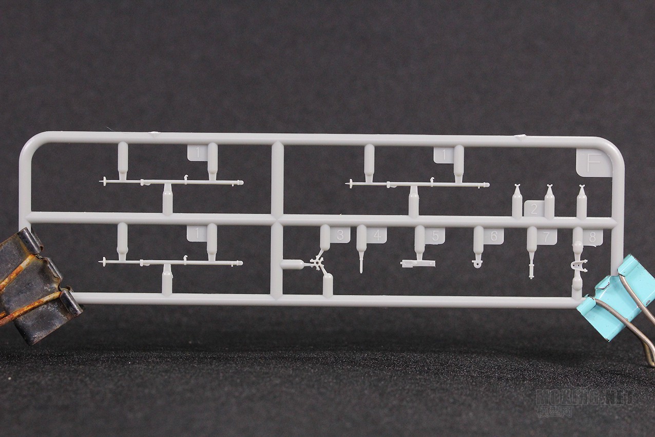 [模型网评测]威骏(CB35138)-1/35克虏伯Kfz.69牵引车(后期型)及Pak36反坦克炮-开盒 - 第1张  | 制作坦克模型记录