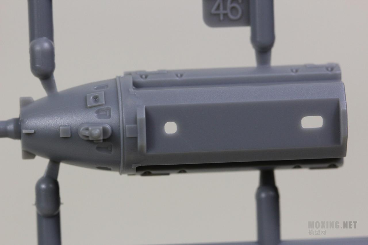 [模型网评测]威骏-1/48 P-40C