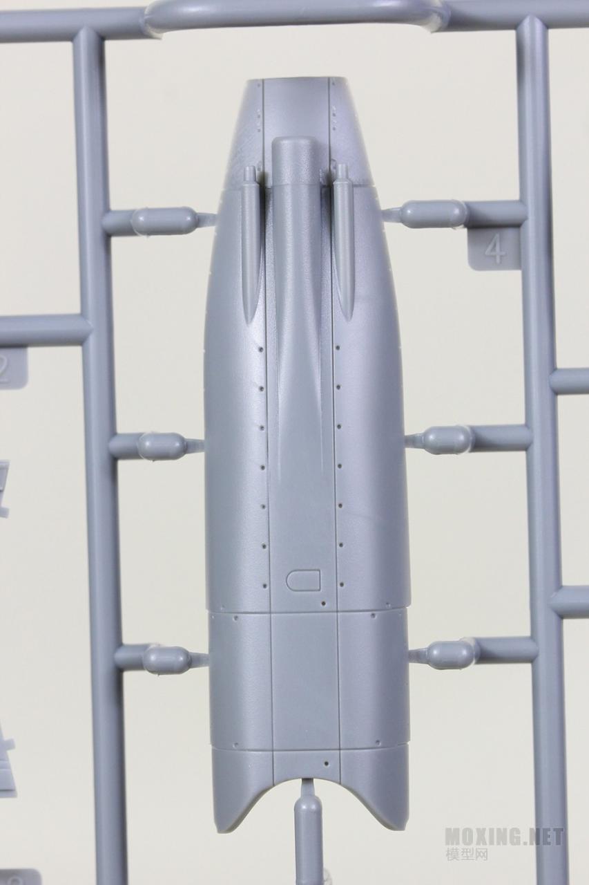 [模型网评测]威骏-1/48 P-40C