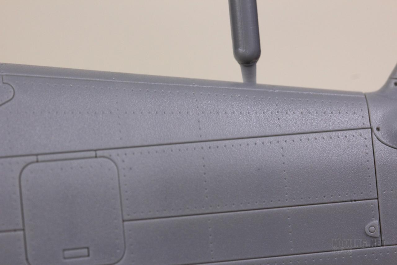 [模型网评测]威骏-1/48 P-40C