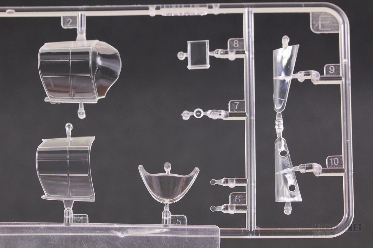 [模型网评测]威骏-1/48 P-40C