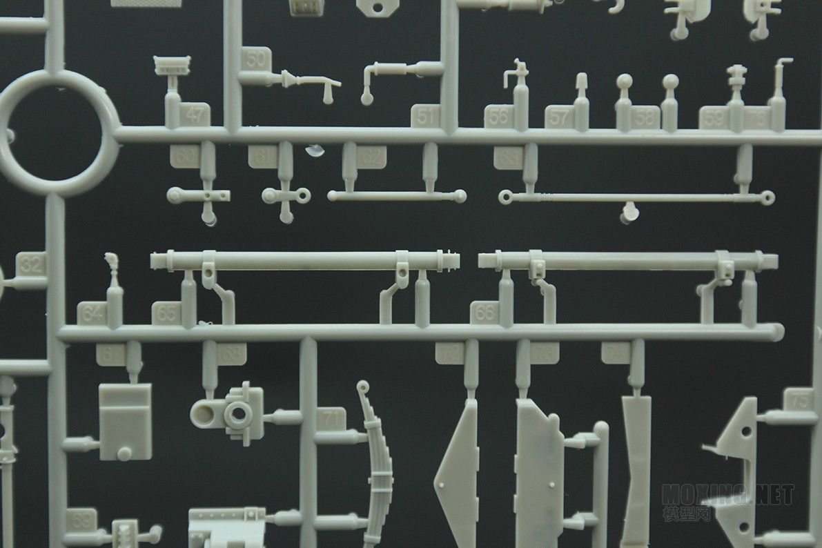 [模型网评测]威骏-1/35德军SWS供弹车及装甲货运车(二合一)(CB35214)-简介与开盒 - 第12张  | 制作坦克模型记录