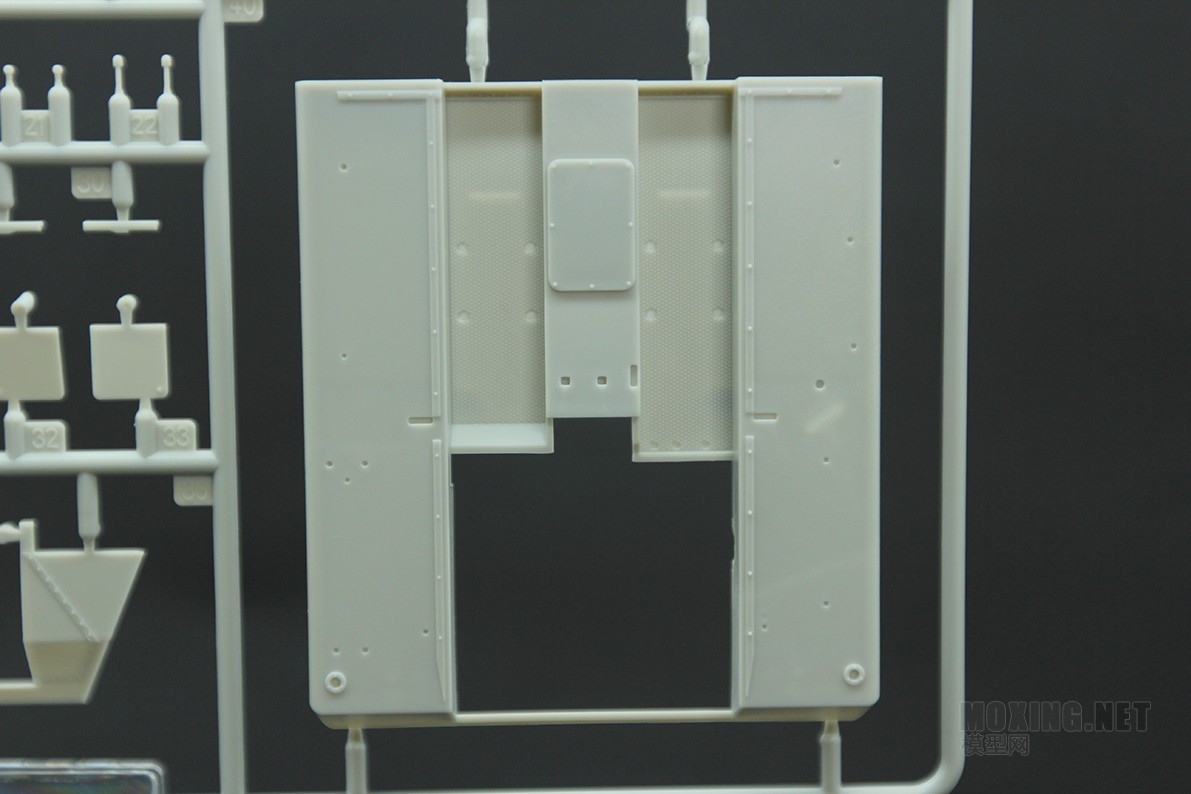 [模型网评测]威骏-1/35德军SWS供弹车及装甲货运车(二合一)(CB35214)-简介与开盒 - 第5张  | 制作坦克模型记录