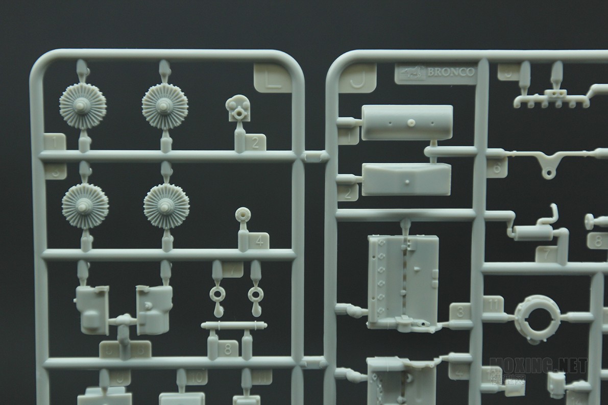 [模型网评测]威骏-1/35德军SWS供弹车及装甲货运车(二合一)(CB35214)-简介与开盒 - 第7张  | 制作坦克模型记录