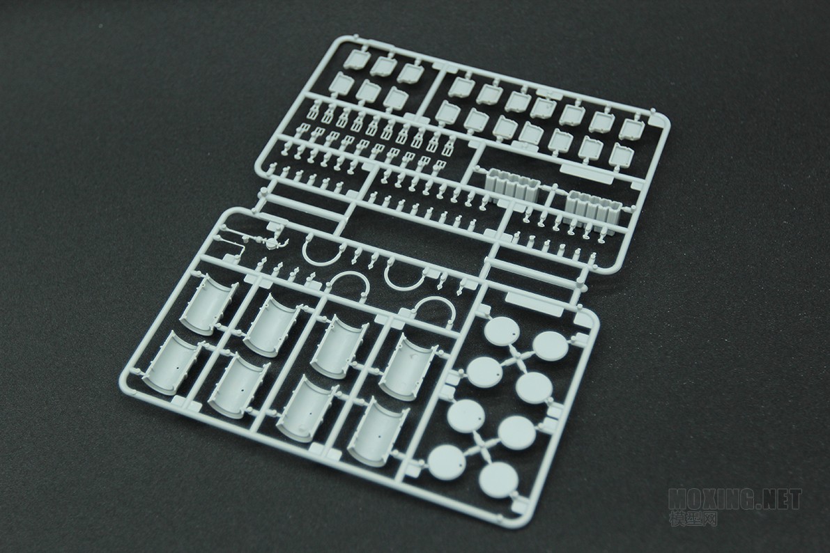 [模型网评测]威骏-1/35德军SWS供弹车及装甲货运车(二合一)(CB35214)-简介与开盒 - 第8张  | 制作坦克模型记录