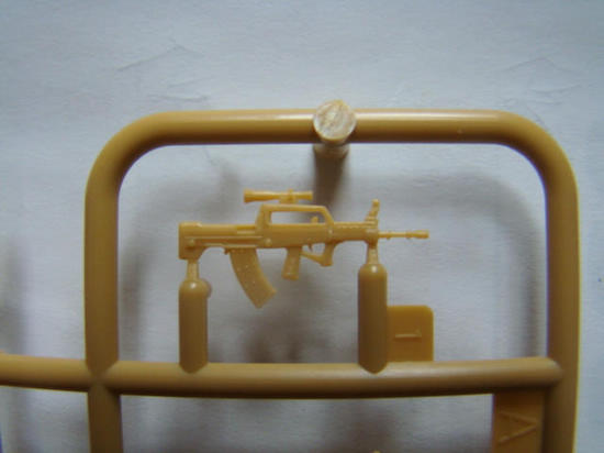 [开盒评测]威骏-1/35中国人民解放军单兵现用轻武器组(AB3537)-封绘 - 第2张  | 制作坦克模型记录